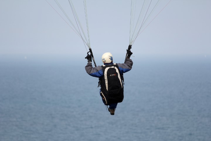 Reisen Paraglider_150dpi.jpg