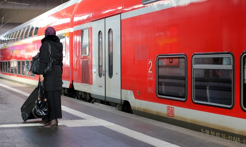 Straßenfotografie Bahnhof_1_150dpi.jpg